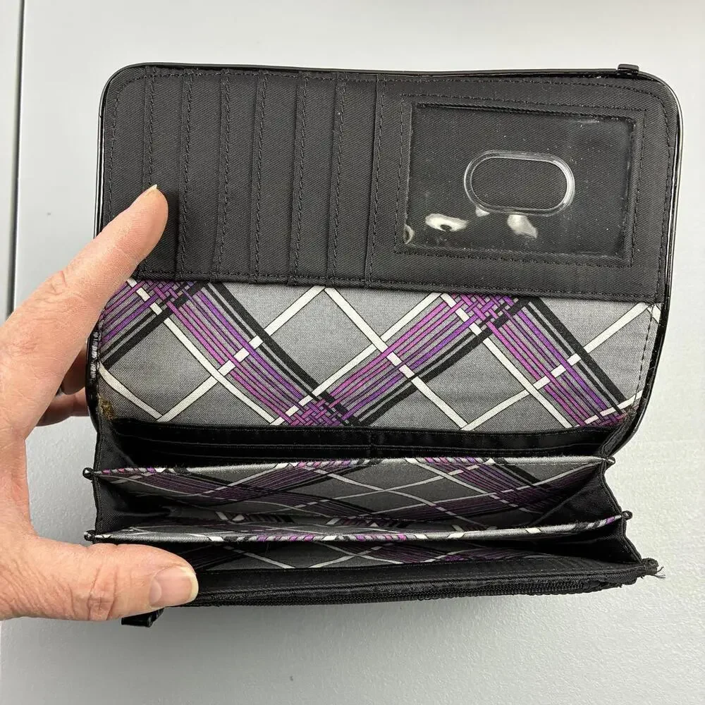 Vera Bradley Black Quilted Women's Wallet with Patent Leather Strap - Picture 4 of 8